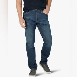 Wrangler Athletic Fit Blue Straight-Leg Jeans Classic Style